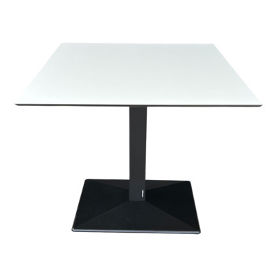 Table carrée, pied...