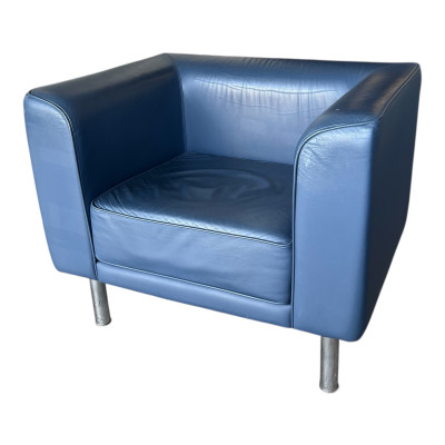 Fauteuil en cuir bleu