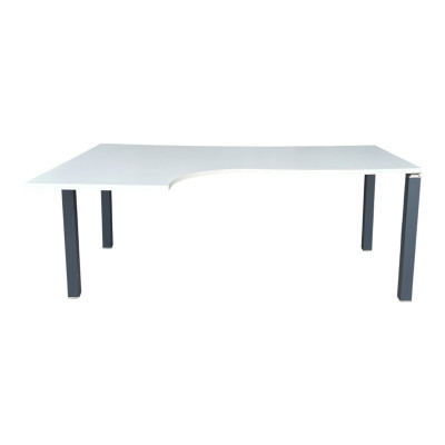 Bureau d'angle blanc
